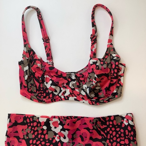 FANTASIE Vibrant Pink Floral/Black Underwire Bikini Set Size S - Picture 2 of 11